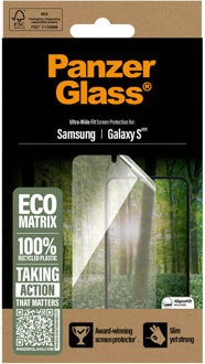 PanzerGlass Matrix Recycled Ultra-Wide Fit Anti-Bacterial Screenprotector incl. applicator voor de Samsung Galaxy S25 Transparant