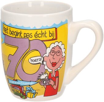 paperdreams Cartoon cadeau mok/beker Hoera 70 jaar verjaardag / versiering 300 ml - feest mokken Wit