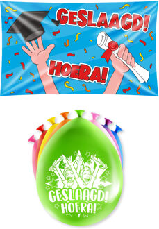paperdreams Geslaagd thema party versiering set Hoera - Grote vlag en 16x ballonnen