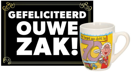 paperdreams Verjaardagsmok/beker 70 jaar man met grappige tekst 300 ml + wenskaart ouwe zak