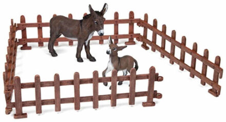 Papo Speelgoed boerderij - met 4x hekjes - kunststof - 23 x 6 cm