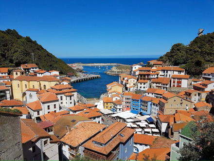 Paradores Fly-drive Kust van Biskaje