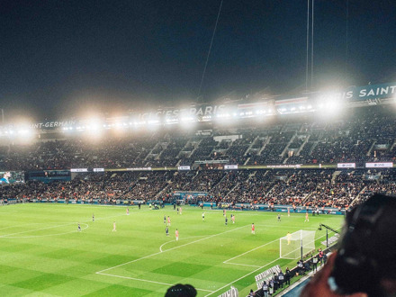 Paris Saint-Germain vs FC Metz (Ligue 1) (Vliegtuig)