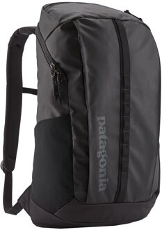 Patagonia Black Hole Pack 25L black w/black schooltas Zwart - H 48 x B 28 x D 15 cm