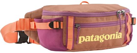 Patagonia Black Hole Waist Pack 5L peach sherbet damestas heuptas Oranje - H 16.5 x B 41 x D 11.5 cm