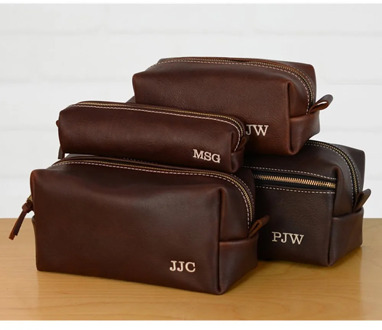 Personalized Leather Dopp Groomsmen Gift bag Monogram Leather Mens Toiletry Bag Leather Travel Bag Gift for Husband Dad Grad