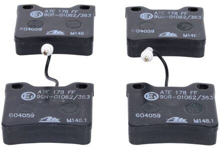 Peugeot Remblokken set 13046040592