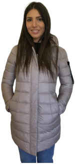 Peuterey Beige Lange en Slanke Puffer Jas Peuterey , Beige , Dames