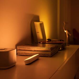 Philips Hue PLAY TAFELLAMP WIT EN GEKLEURD Enkelpak (Wit)