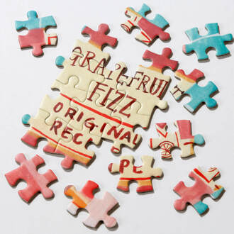 Pick Me Up Gin Puzzle - 500 Piece Groen