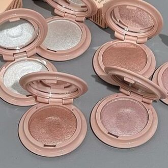 Pink Purple Single Highlighter - 3 Colors 01# Champagne Gold - 4.8g