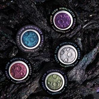 Planet Shine Chameleon Eyeshadow - 5 Colors 05# - 2.1g
