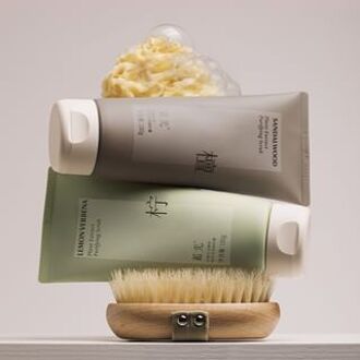 Plant Extract Purifying Scrub - 2 Flavors SANDALWOOD - 180g