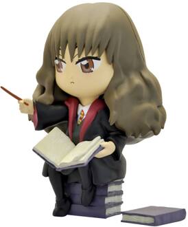 Plastoy Harry Potter: Hermione Granger Studying a Spell Statue