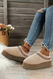 Platform Slippers met Geborduurd Detail Huidkleurig