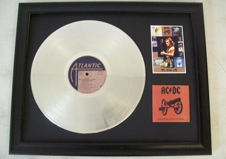 Platina plaat AC/DC For those about to rock you