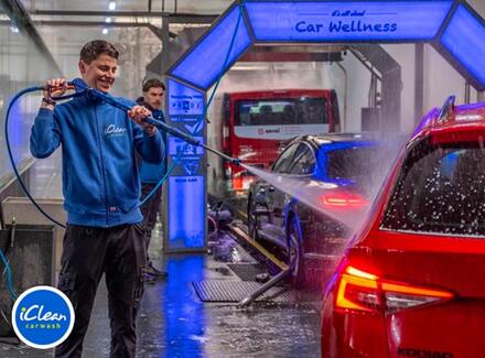 Platina-wasprogramma bij iClean Carwash Deventer