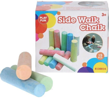 Playfun stoepkrijt - 15x stuks - multicolor - 10 cm - krijt in doosje - kleuren/tekenen