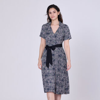 Plooien gedrukte thee -jurk en toegevoegde riem Zwart - S