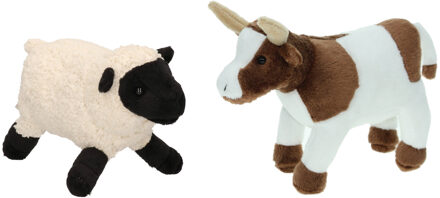 Pluche knuffel boerderijdieren set Koe en Schaap/lammetje van 22 cm