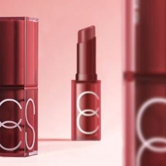 Plump-Up Glossy Lipstick - 3 Colors 02# Bubble Guava - 3g