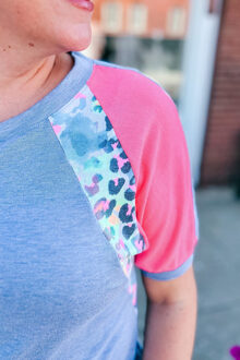 Plus Size Abstract Print Top - maat XL Lichtblauw