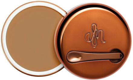 Poeder Danessa Myricks Beauty Yummy Skin Blurring Balm Powder 04.5 18 g