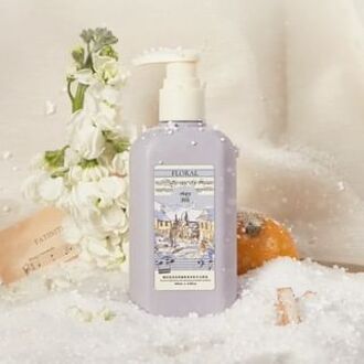 Poetic Series Floral Plant Essential Oil Fragrant Body Lotion - Winter Whisper Winter Whisper - 250ml