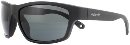 Polaroid Sport Wrap Heren Zwart grijze gepolariseerde zonnebril