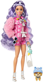 Pop Barbie Extra Bulldog Hipster