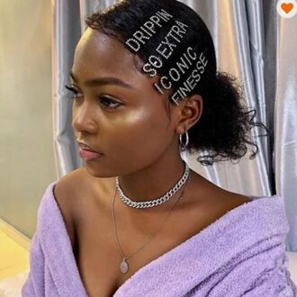 Populaire Wodrs Savage Finesse Iconische Strass Haar Clip Letters Barrette Voor Vrouwen Crystal Bling Brief Haarspelden Haar Sieraden