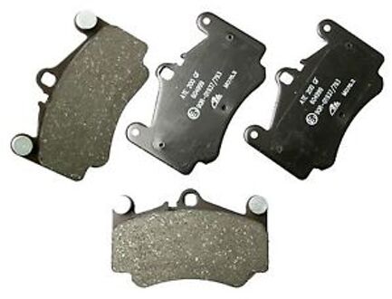 Porsche Remblokken set 13046049992