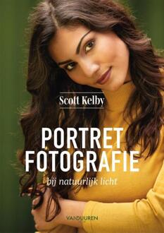 Portretfotografie Bij Natuurlijk Licht - (ISBN:9789463561327)