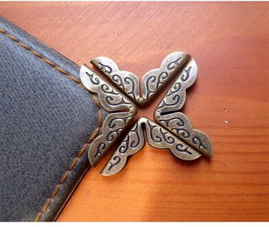 Praktische 100 stks/partij Antiek Brons Kleine Boek Scrapbooking Albums's Mappen Kraag Hoekbeschermers #69988