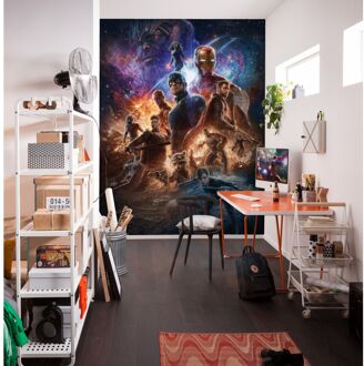 Praxis Fotobehang - Avengers Battle of Worlds 200x280cm - Vliesbehang Multikleur