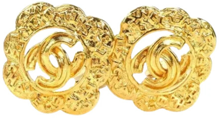 Pre-owned Metal earrings Chanel Vintage , Yellow , Dames - ONE Size