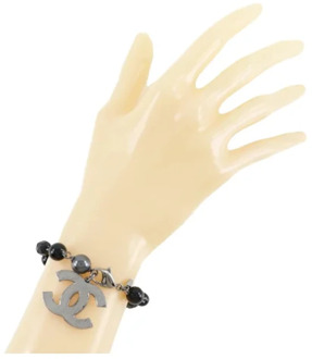 Pre-owned Plastic bracelets Chanel Vintage , Black , Dames - ONE Size