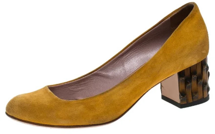 Pre-owned Suede heels Gucci Vintage , Yellow , Dames - 36 1/2 EU