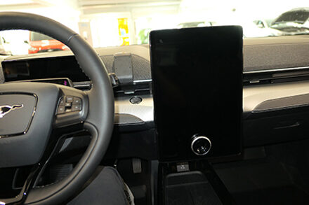 ProClip - Ford Mustang Mach-E 2020- Center mount 855689