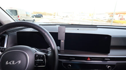 Proclip Kia Sorento 25- Center mount 856125