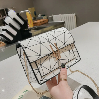 Puimentiua Women Shoulder Bags Handbags 2020 New Korean Version Messenger Bag Chain Wild Crack Printing Crossbody Bag Mini Bag