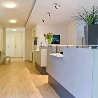 Puk Mini Move G9 spot, heldere lens, chroom chroom, helder