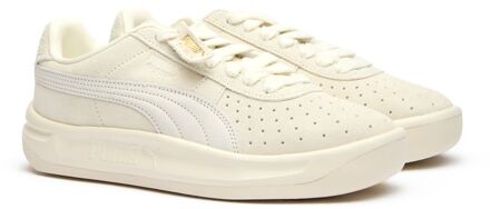 PUMA Gv Special Suede Sneakers - maat EU 40.5 / UK 7 Naturel