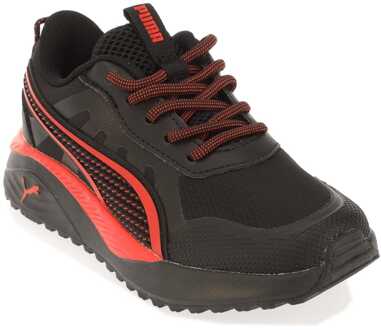 PUMA Juniors Excursion AC Trainers voor jongens in Zwart Rood Zwart/rood - EU 28 / UK 10