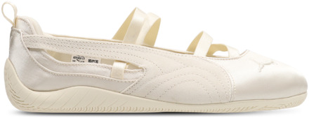PUMA Speedcat Sneakers Dames - Beige - Maat 40 - Leer