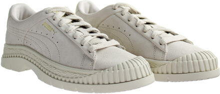 PUMA Utility Vrouwen Beige Trainers - EU 37 / UK 4