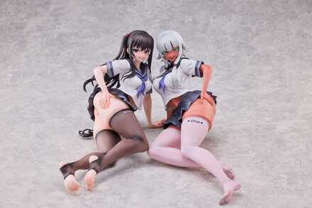Pure World Where the Thickness of a Girl's Thighs is Equal to Her Social Status Statues 1/5 Raura Aiza & Iroha Shishikura 14 cm