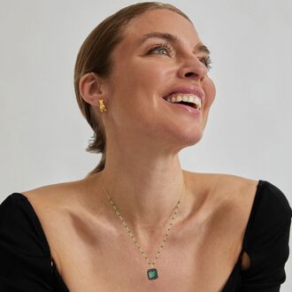 Queen Oorbellen afgewerkt in 18 Kts Geel Goud - One Size