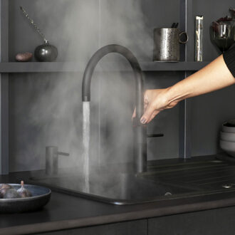 Quooker Fusion Round Black Kokendwaterkraan met PRO3-VAQ Reservoir 3FRBLK, zwart