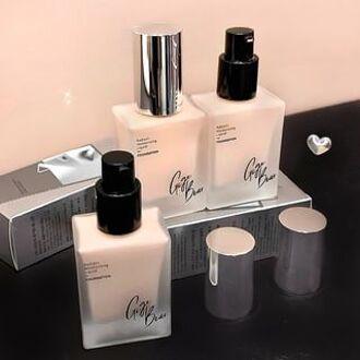 Radiant Moisturizing Liquid Foundation - 3 Colors #03 Porcelain White - 30ml